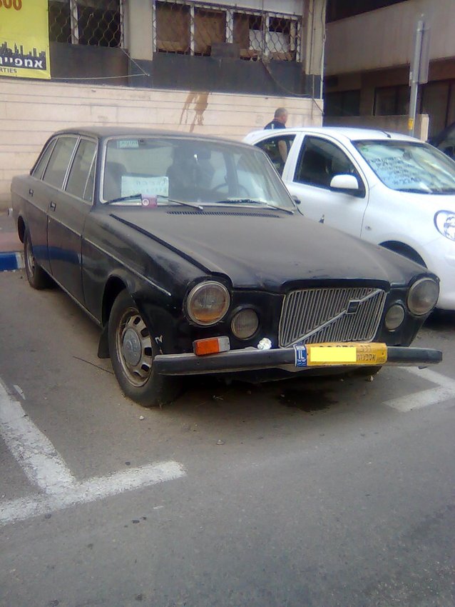 Volvo1.JPG