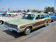180px-1968_Ford_LTD_Country_Squire.jpg