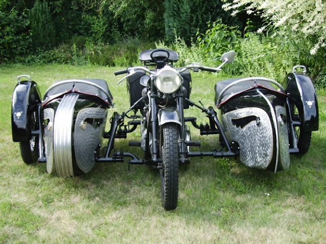 STOYE SEITENWAGEN - MOTORCYCLE 74 BLOGSPOT COM.jpg